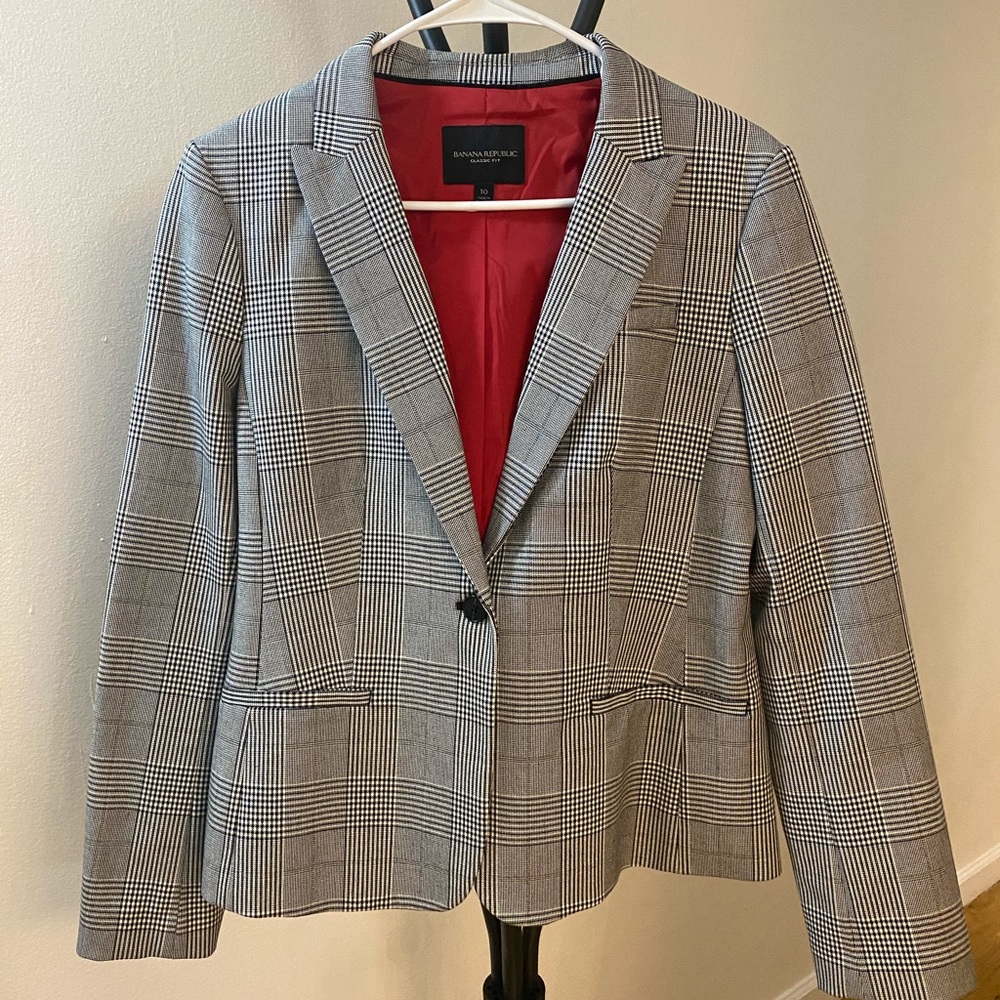 Banana Republic - Plaid black, white & gray blazer